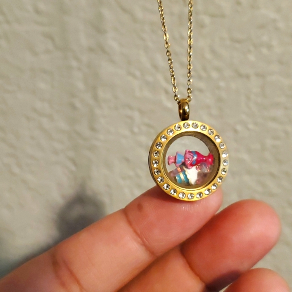 Origami owl locket (trolls)
